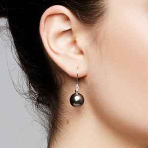 Klassic Pearl Earrings – Pewter