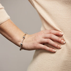 Shine Curves Bracelet – Silver